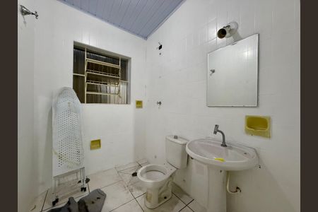 Casa para alugar com 200m², 3 quartos e 2 vagasBanheiro Social 