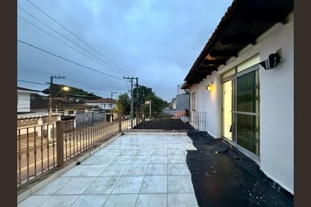 Casa para alugar com 200m², 3 quartos e 2 vagasSacada Suíte
