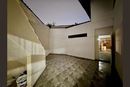 Casa para alugar com 200m², 3 quartos e 2 vagasQuintal