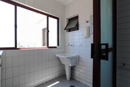 Apartamento para alugar com 92m², 3 quartos e 2 vagas Apartamento para alugar com 92m², 3 quartos e 2 vagasÁrea de Serviço