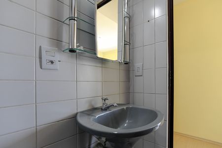 Apartamento para alugar com 92m², 3 quartos e 2 vagas Apartamento para alugar com 92m², 3 quartos e 2 vagasBanheiro