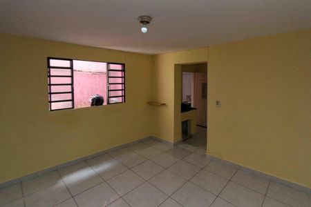 Casa à venda com 1 quarto, 70m² em Jardim Haia do Carrao, São Paulo