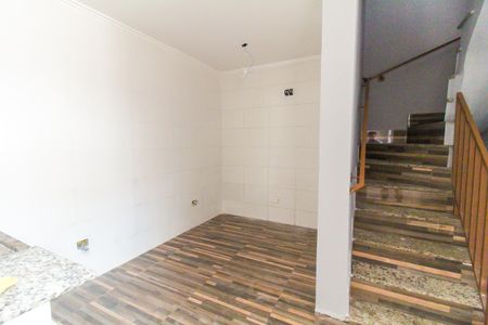 Casa de condomínio para alugar com 67m², 2 quartos e 1 vaga Casa de condomínio para alugar com 67m², 2 quartos e 1 vagaCozinha