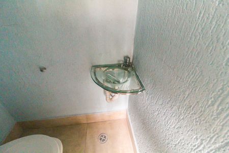 Casa de condomínio para alugar com 67m², 2 quartos e 1 vaga Casa de condomínio para alugar com 67m², 2 quartos e 1 vagaLavabo