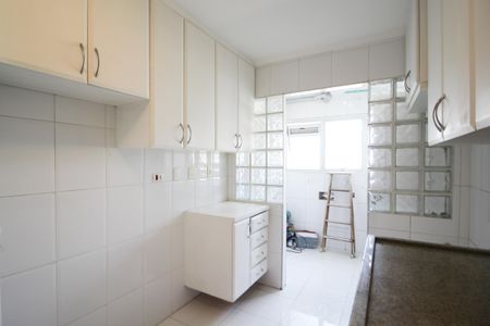 Apartamento para alugar com 100m², 2 quartos e 2 vagasCozinha