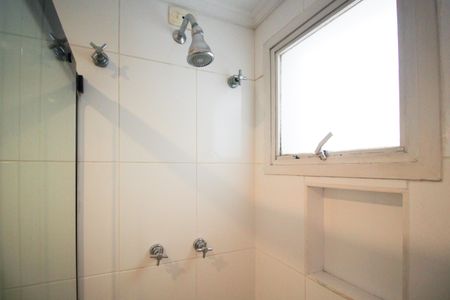 Apartamento para alugar com 100m², 2 quartos e 2 vagasBanheiro