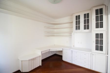 Apartamento para alugar com 100m², 2 quartos e 2 vagasSala