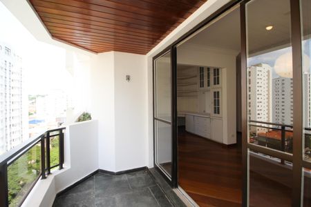 Varanda de apartamento para alugar com 2 quartos, 100m² em Indianópolis, São Paulo