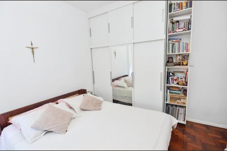 Apartamento à venda com 91m², 3 quartos e 1 vaga Apartamento à venda com 91m², 3 quartos e 1 vagaSuíte