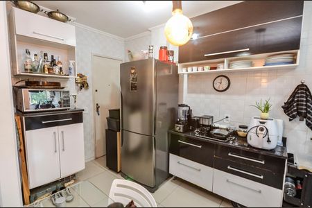 Apartamento à venda com 91m², 3 quartos e 1 vaga Apartamento à venda com 91m², 3 quartos e 1 vagaCozinha