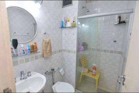 Apartamento à venda com 91m², 3 quartos e 1 vaga Apartamento à venda com 91m², 3 quartos e 1 vagaBanheiro Social