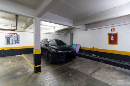 Apartamento à venda com 110m², 2 quartos e 1 vaga Apartamento à venda com 110m², 2 quartos e 1 vagaGaragem