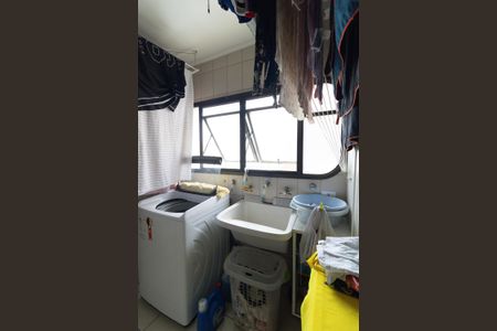 Apartamento à venda com 110m², 2 quartos e 1 vaga Apartamento à venda com 110m², 2 quartos e 1 vagaLavanderia