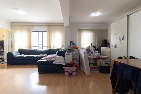 Apartamento à venda com 110m², 2 quartos e 1 vaga Apartamento à venda com 110m², 2 quartos e 1 vagaSala