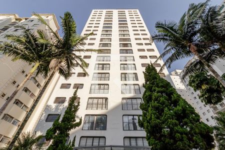 Apartamento à venda com 110m², 2 quartos e 1 vaga Apartamento à venda com 110m², 2 quartos e 1 vagaFachada