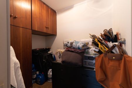 Apartamento à venda com 110m², 2 quartos e 1 vaga Apartamento à venda com 110m², 2 quartos e 1 vagaQuarto de Serviço