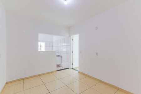 Sala de kitnet/studio para alugar com 2 quartos, 40m² em Vila Nova Alba, São Paulo