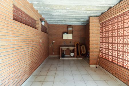 Casa para alugar com 180m², 3 quartos e 3 vagas Casa para alugar com 180m², 3 quartos e 3 vagasÁrea de Serviço e Terraço