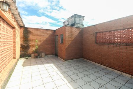 Casa para alugar com 180m², 3 quartos e 3 vagas Casa para alugar com 180m², 3 quartos e 3 vagasÁrea de Serviço e Terraço