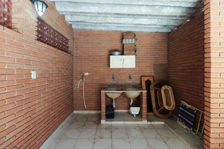 Casa para alugar com 180m², 3 quartos e 3 vagas Casa para alugar com 180m², 3 quartos e 3 vagasÁrea de Serviço e Terraço