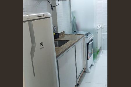 Cozinha de apartamento para alugar com 1 quarto, 40m² em Copacabana, Rio de Janeiro