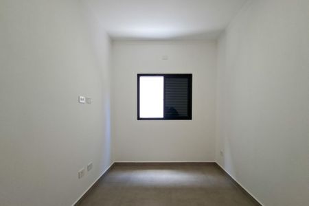 Quarto 1 de casa de condomínio para alugar com 2 quartos, 45m² em Maracanã, Praia Grande