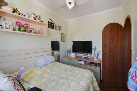 Apartamento à venda com 243m², 3 quartos e 2 vagasQuarto 1