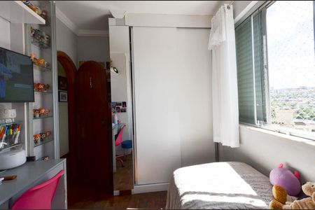 Apartamento à venda com 243m², 3 quartos e 2 vagasQuarto 2