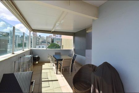 Apartamento à venda com 243m², 3 quartos e 2 vagasÁrea da Cobertura