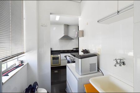 Apartamento à venda com 243m², 3 quartos e 2 vagasÁrea de Serviço