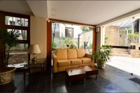 Apartamento à venda com 243m², 3 quartos e 2 vagasHall de entrada