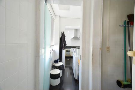 Apartamento à venda com 243m², 3 quartos e 2 vagasÁrea de Serviço