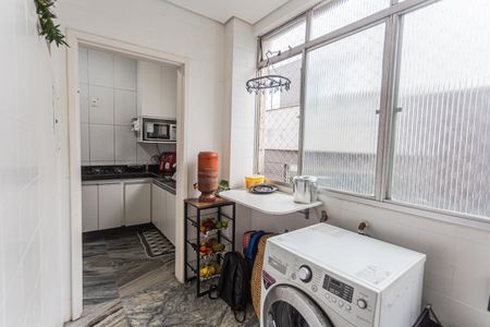 Apartamento para alugar com 280m², 3 quartos e 2 vagas Apartamento para alugar com 280m², 3 quartos e 2 vagasÁrea de Serviço