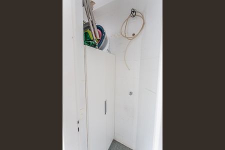 Apartamento para alugar com 280m², 3 quartos e 2 vagas Apartamento para alugar com 280m², 3 quartos e 2 vagasBanheiro de Serviço/Despensa