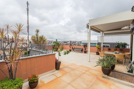 Apartamento para alugar com 280m², 3 quartos e 2 vagas Apartamento para alugar com 280m², 3 quartos e 2 vagasCobertura