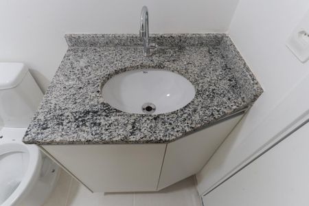 Apartamento para alugar com 61m², 3 quartos e 1 vaga Apartamento para alugar com 61m², 3 quartos e 1 vagaBanheiro social