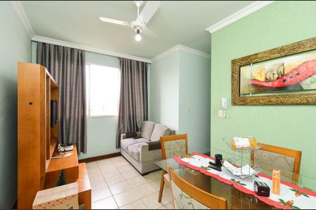 Sala Ambientes de apartamento para alugar com 2 quartos, 47m² em Sagrada Família, Belo Horizonte