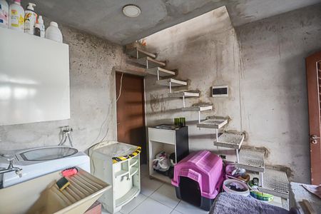 Casa à venda com 166m², 2 quartos e 1 vagaÁrea de Serviço