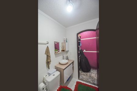 Casa à venda com 166m², 2 quartos e 1 vagaBanheiro