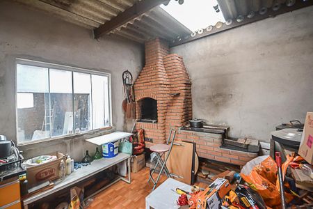 Casa à venda com 166m², 2 quartos e 1 vagaChurrasqueira