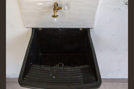 Casa para alugar com 44m², 1 quarto e sem vagaÁrea de Serviço