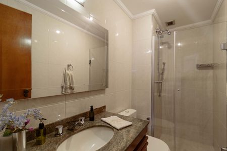 Apartamento à venda com 89m², 2 quartos e 2 vagasBanheiro