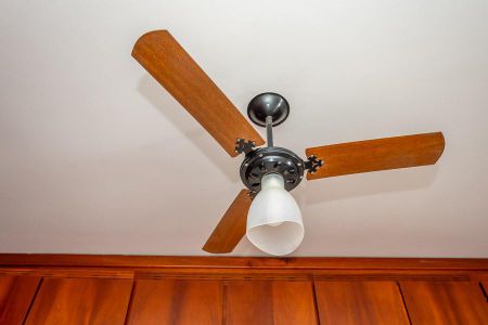 Apartamento para alugar com 133m², 3 quartos e 2 vagas Apartamento para alugar com 133m², 3 quartos e 2 vagasDetalhe Quarto 2-Ventilador