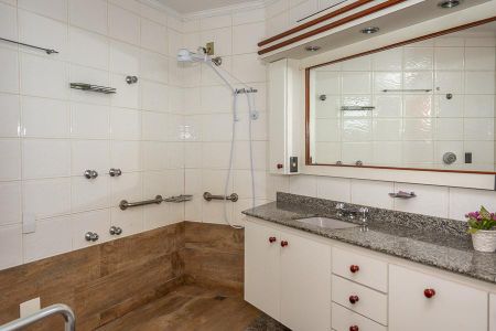 Apartamento para alugar com 133m², 3 quartos e 2 vagas Apartamento para alugar com 133m², 3 quartos e 2 vagasBanheiro Suíte