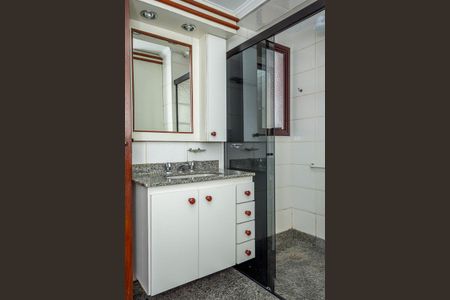 Apartamento para alugar com 133m², 3 quartos e 2 vagas Apartamento para alugar com 133m², 3 quartos e 2 vagasBanheiro Social