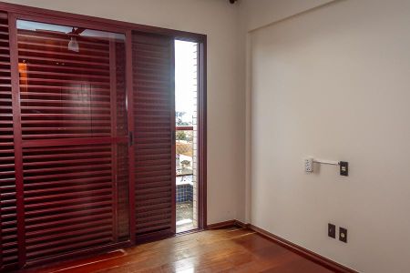 Apartamento para alugar com 133m², 3 quartos e 2 vagas Apartamento para alugar com 133m², 3 quartos e 2 vagasQuarto 2