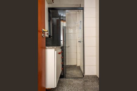 Apartamento para alugar com 133m², 3 quartos e 2 vagas Apartamento para alugar com 133m², 3 quartos e 2 vagasBanheiro Social