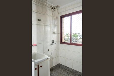 Apartamento para alugar com 133m², 3 quartos e 2 vagas Apartamento para alugar com 133m², 3 quartos e 2 vagasÁrea de Serviço