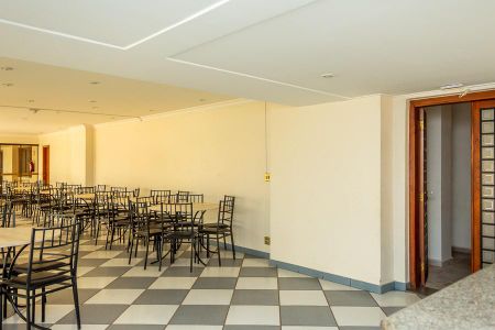 Apartamento para alugar com 133m², 3 quartos e 2 vagas Apartamento para alugar com 133m², 3 quartos e 2 vagasÁrea Comum-Salão de festas