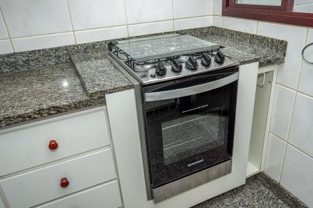Apartamento para alugar com 133m², 3 quartos e 2 vagas Apartamento para alugar com 133m², 3 quartos e 2 vagasDetalhe Cozinha-Fogão